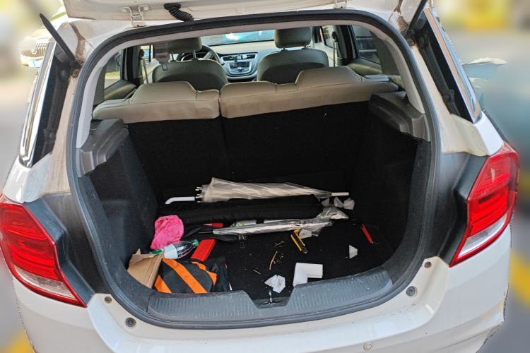 Used Chevrolet Lova RV 2016 1.5L Automatic Comfort Edition Trunk