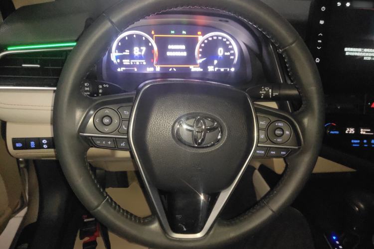 Used Toyota Camry 2021 2.5G Luxury Edition Steering Wheel