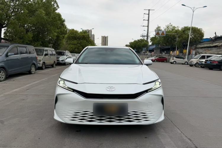 Used Toyota Camry 2024 2.0E Elite Edition
