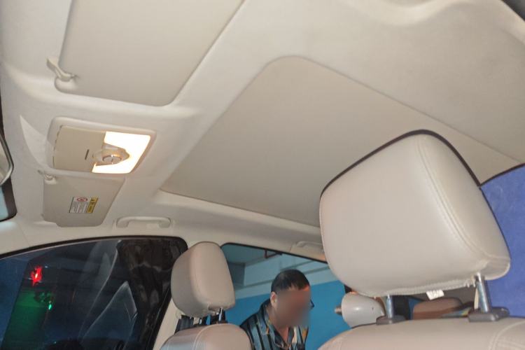 Used HYOSOW H3 2016 H3F 1.5L Manual Prestige Edition Headliner