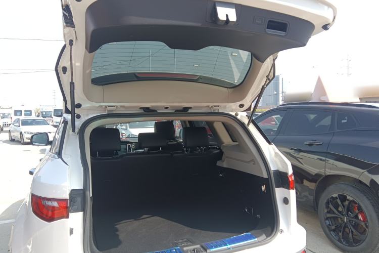 Used Zotye T700 2017 1.8T Dual-Clutch Luxury Model