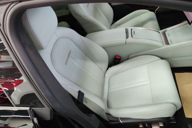 Used Zeekr 007 2025 Four-Wheel Drive Intelligent Driving Version 75 kWh Right Front Seat