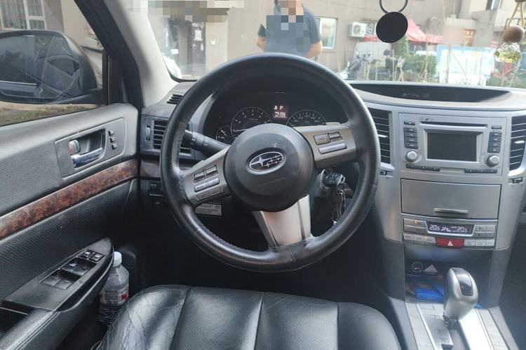 Used Subaru Outback 2012 2.5i Luxury Edition
