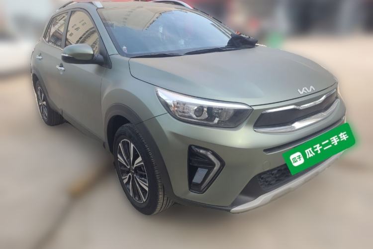 Used Kia kx1 Stonic 2021 1.4L CVT Fun & Sunroof Model Front Right 45 Deg