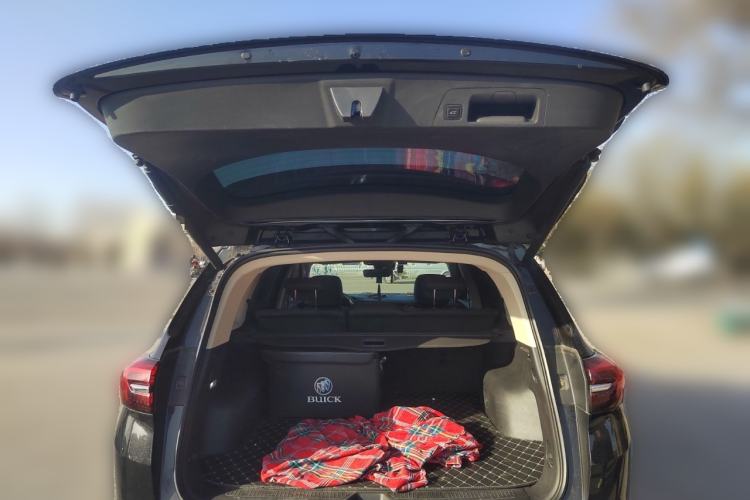 Used Buick Envision 2022 Encore Plus 652T Five-Seat Luxury Model
