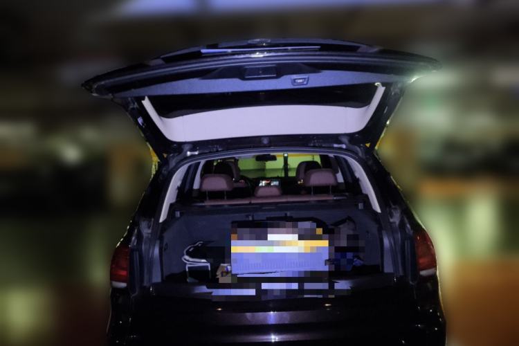 Used BMW X5 2014 xDrive35i Elegant Edition Trunk