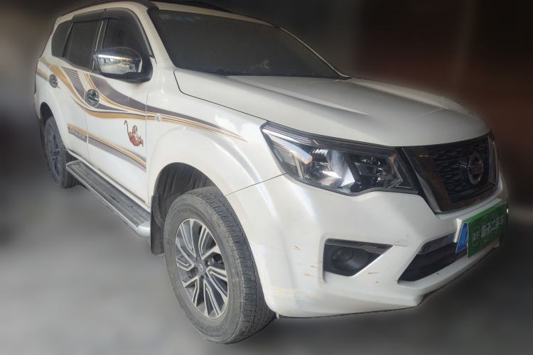 Used Nissan Terra 2018 2.5L Automatic 2WD Luxury Edition Front Right 45 Deg