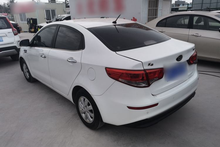 Used Kia K2 2015 Sedan 1.4L MT GLS