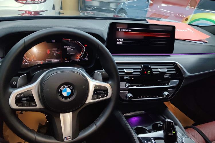 Used BMW 5 Series 2021 530Li Leading Model M Sport Package