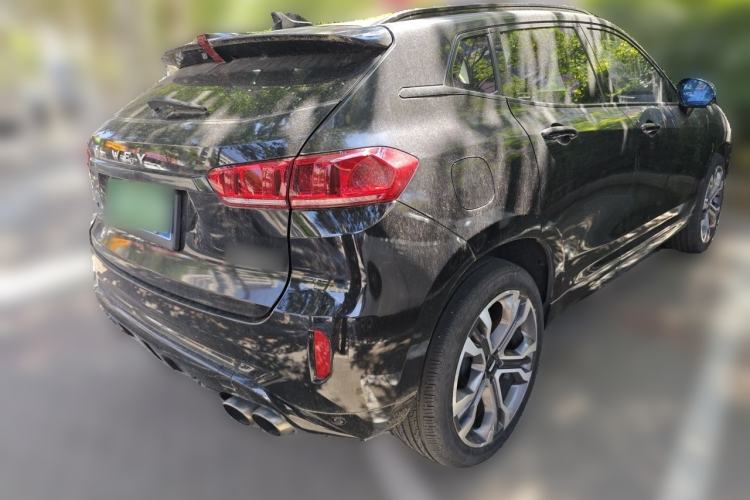 Used Wey VV7 2017 2.0T Ultra-Luxury Version Rear Right 45 Deg