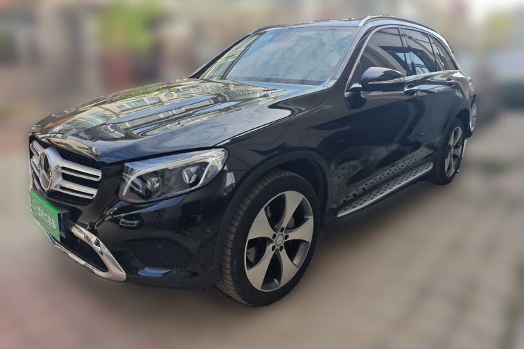 Used Mercedes-Benz GLC 2016 GLC 300 4MATIC Luxury Model