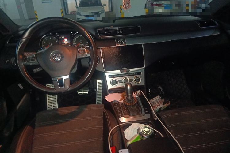 Used Volkswagen CC 2015 1.8TSI Luxury Model Center Console