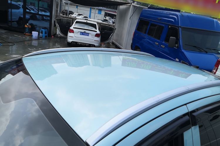 Used Geometry E Firefly 2024 301km Starlight Roof