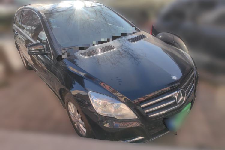 Used Mercedes-Benz R-Class 2011 R 350 L 4MATIC