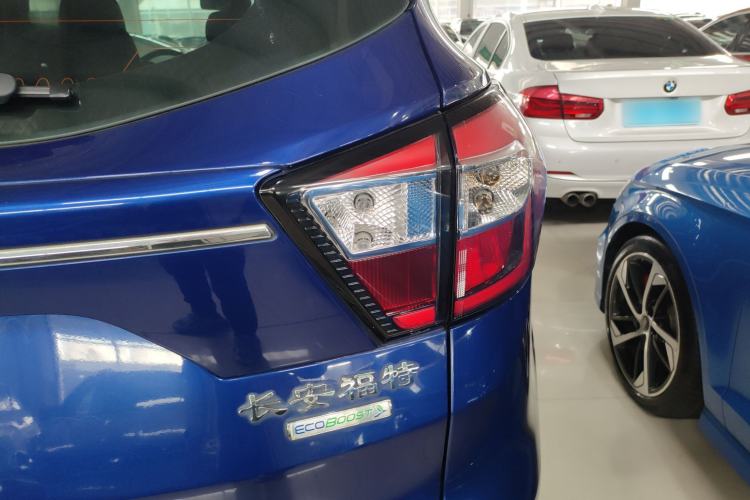 Used Ford Kuga 2018 EcoBoost 180 Two-Wheel-Drive Luxury Wing Edition
