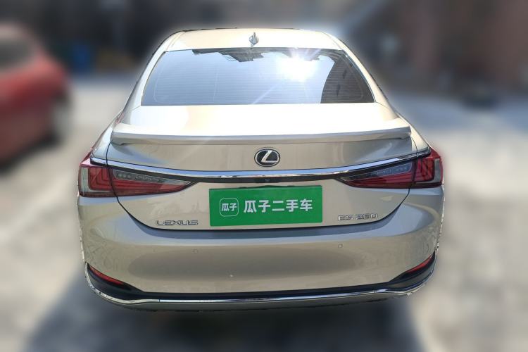 Used Lexus ES 2018 200 Excellence Edition China V Standard