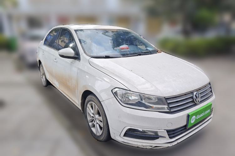 Used Volkswagen Santana 2016 1.6L Manual Comfort Edition Front Right 45 Deg