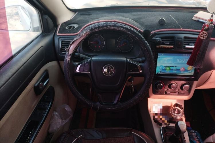 Used Dongfeng Fengon 370 2016 1.5L Manual Standard Edition SFG15-05 7 Seats
