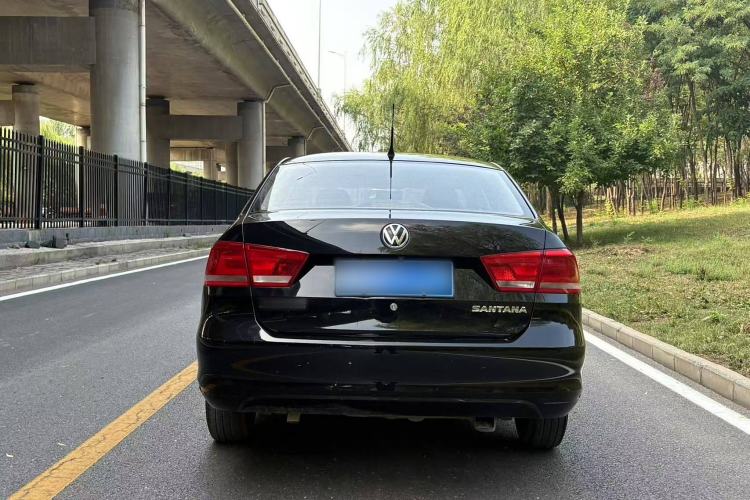 Used Volkswagen Santana 2015 1.4L Manual Fashion Edition Exterior 4