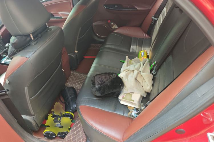 Used BYD Surui 2015 Revised Version 1.5L Manual Luxury Edition