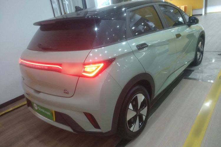 Used BYD Dolphin 2023 420 km Free Version