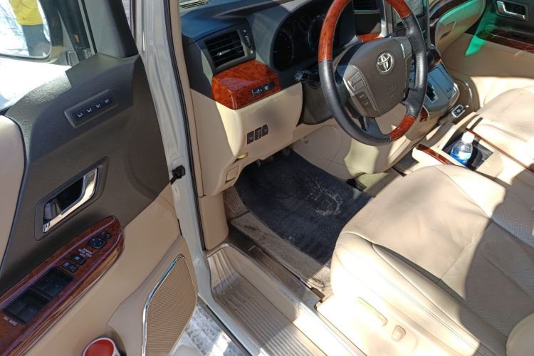 Used Toyota Alphard 2011 3.5L Luxury Edition