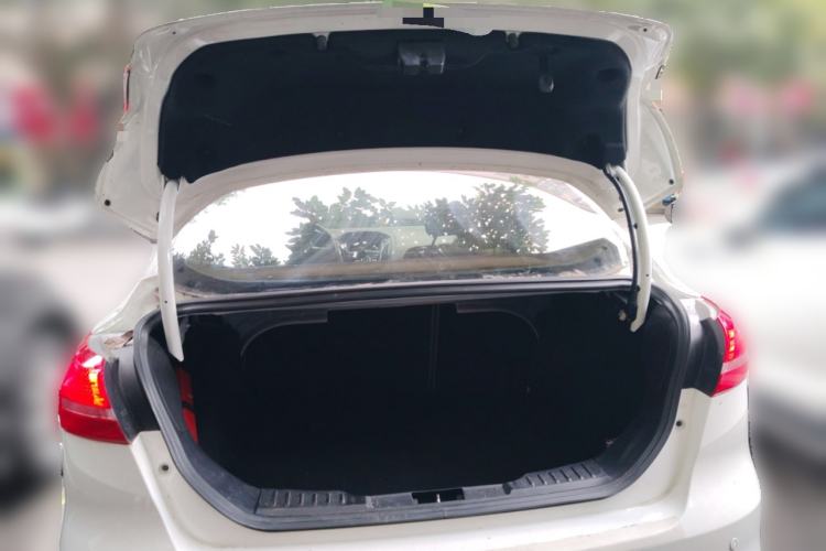 Used Ford Focus 2017 Sedan 1.6L Automatic Comfort Plus SmartDrive Edition
