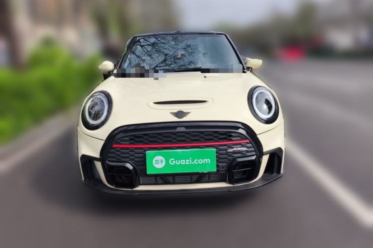 Used MINI 2023 Second Facelift 2.0T COOPER S CABRIO Artist Front