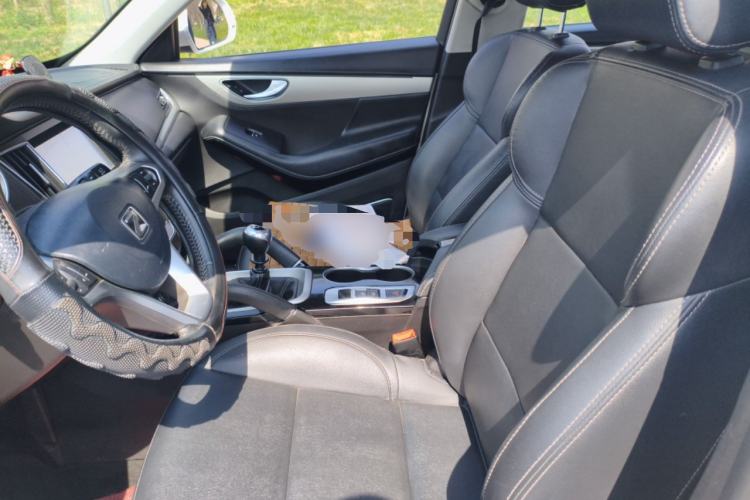 Used Zotye SR7 2016 1.5T Manual Cube Road Edition China V Standard