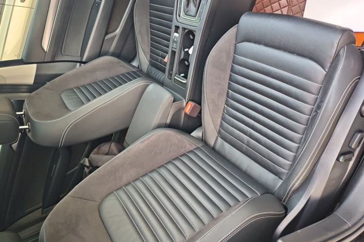 Used Volkswagen Magotan 2020 330TSI DSG Leading Model