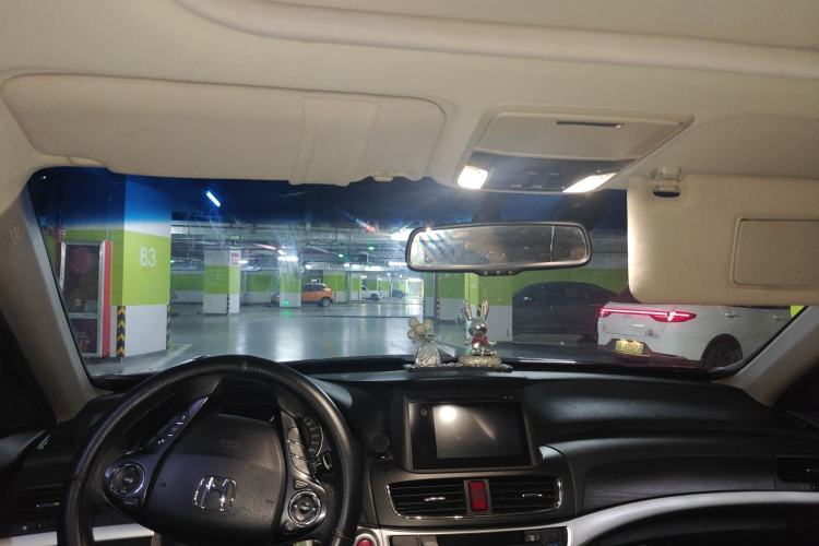 Used Honda Crosstour 2014 2.4L Luxury Edition
