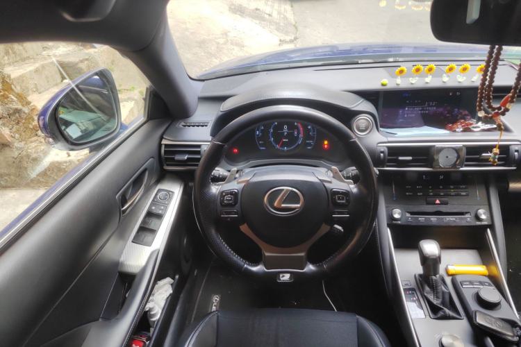 Used Lexus IS 2017 300 F SPORT Edition
