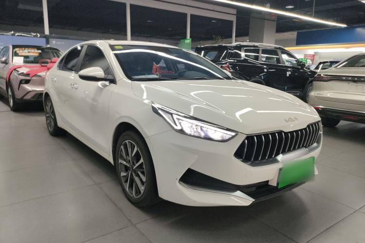 Used Kia K3 2021 Revised 1.5L CVT Fashion Edition Front Right 45 Deg