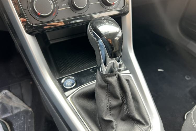 Used Volkswagen T-Cross 2020 280TSI DSG Comfort Edition Gear Lever