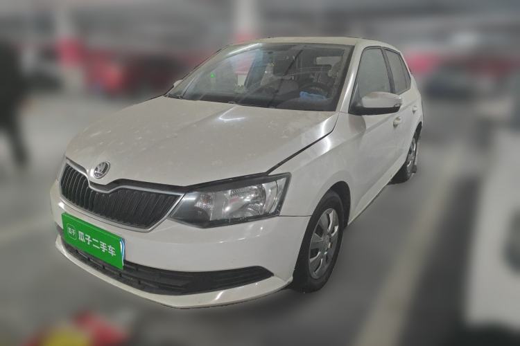 Used Skoda Fabia 2015 1.4L Manual Front-Wheel Drive Model