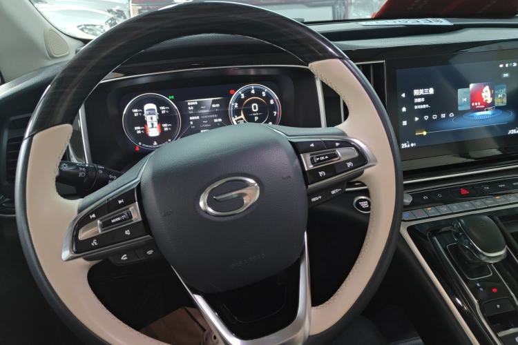 Used GAC Trumpchi M8 2021 Master Series 390T Four-Seat Glory Edition Steering Wheel