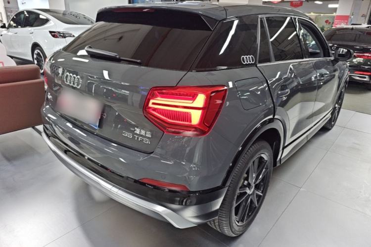 Used Audi Q2L 2021 35 TFSI Fashion Dynamic Model
