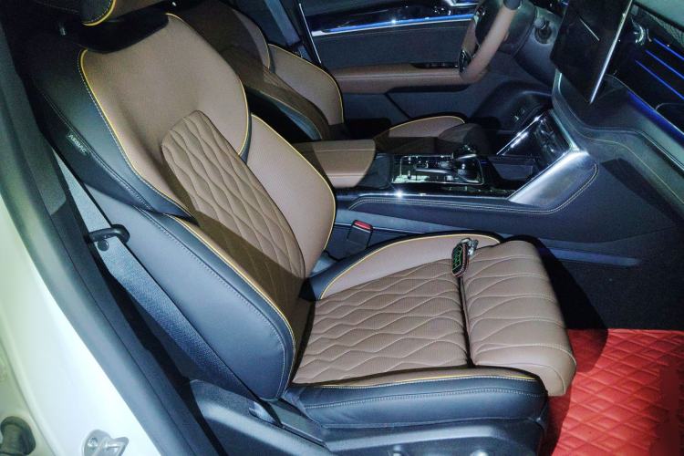 Used BYD Tang New Energy 2021 DM 2.0T Four-Wheel Drive High-Performance Flagship Model Right Front Seat