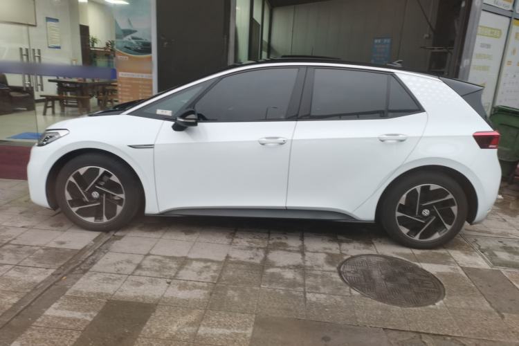 Used Volkswagen ID.3 2022 Active Pure Intelligent Enjoyment Edition
