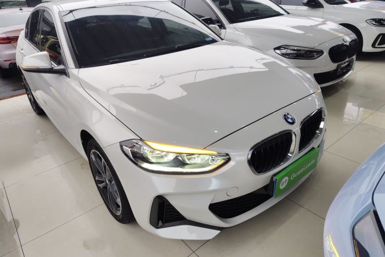 Used BMW 1 Series 2023 120i M Sport Edition Front Right 45 Deg