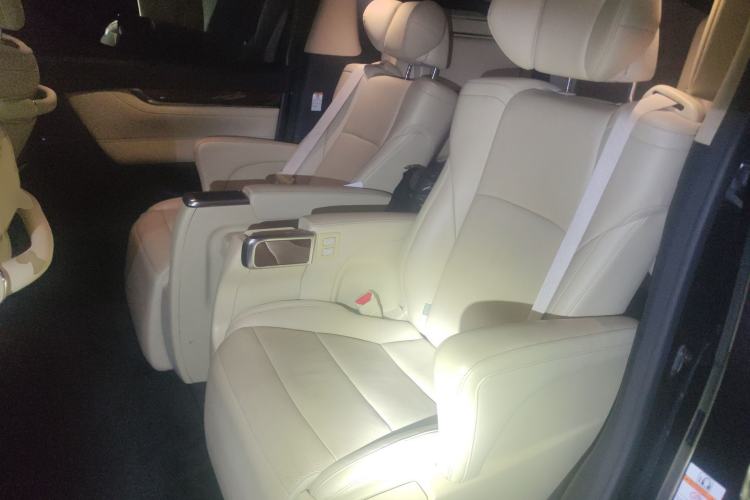 Used Toyota Alphard 2015 3.5L Luxury Edition
