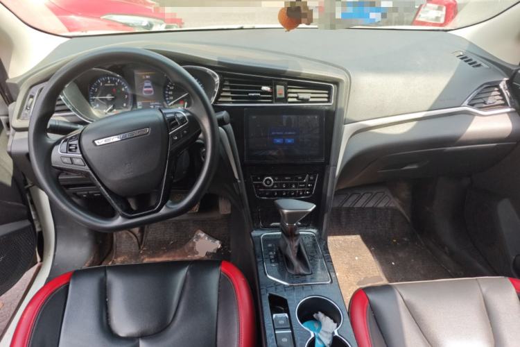 Used Venucia D60 2019 1.6L XL CVT Smart Connect Elite Edition