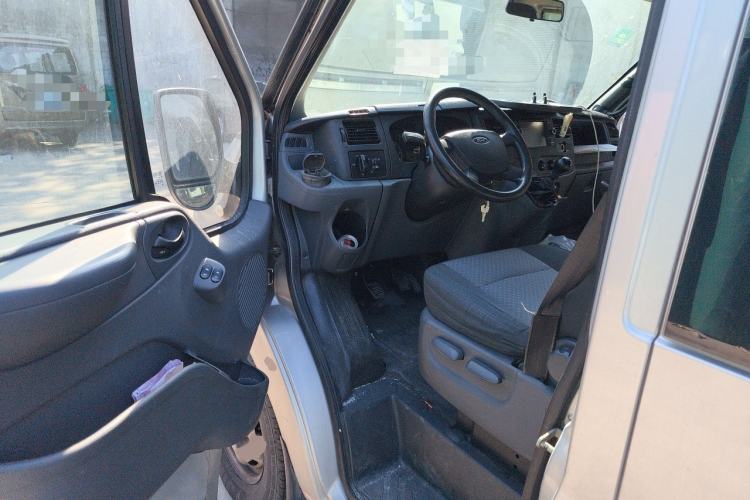 Used Ford Transit Custom 2009 2.4T Diesel Standard Version Short Wheelbase Mid-Roof China Stage III
