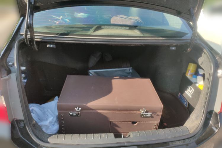 Used Honda Crider 2013 1.8L automatic luxury edition