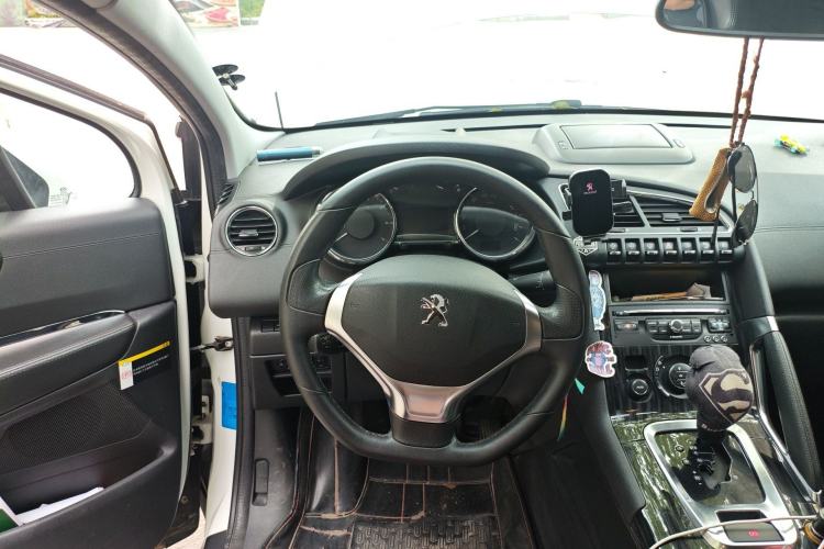 Used Peugeot 3008 2013 1.6THP Automatic Prestige Edition Steering Wheel