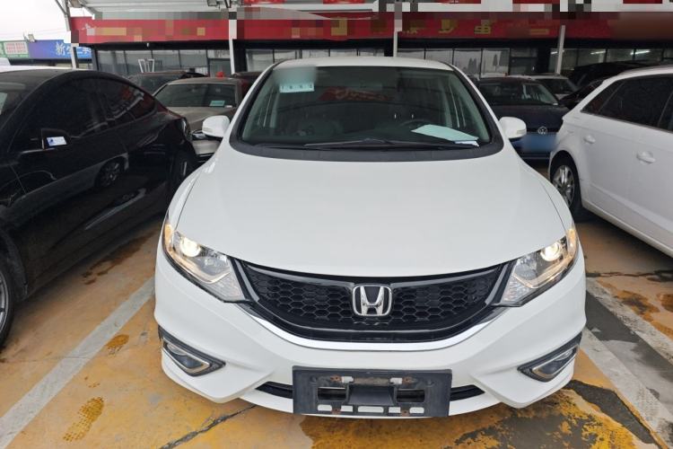Used Honda Jade 2013 1.8L automatic Comfort version 5 seats