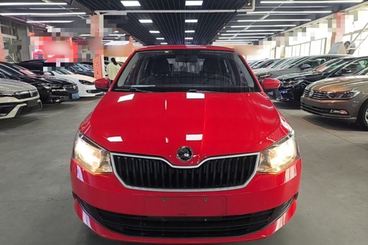Used Skoda Fabia 2017 1.4L Automatic Car Enjoy Edition
