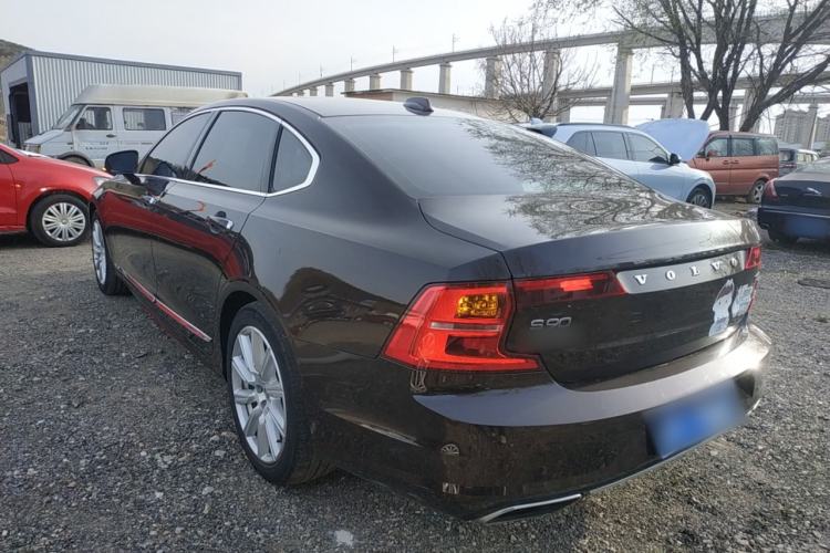Used Volvo S90 2020 T5 Zhiyi Luxury Edition