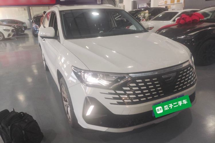 Used Jetta VS7 2024 280TSI Automatic Pioneer Edition Front Right 45 Deg