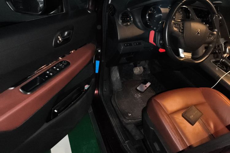 Used Peugeot 3008 2016 2.0L Automatic Trend Edition